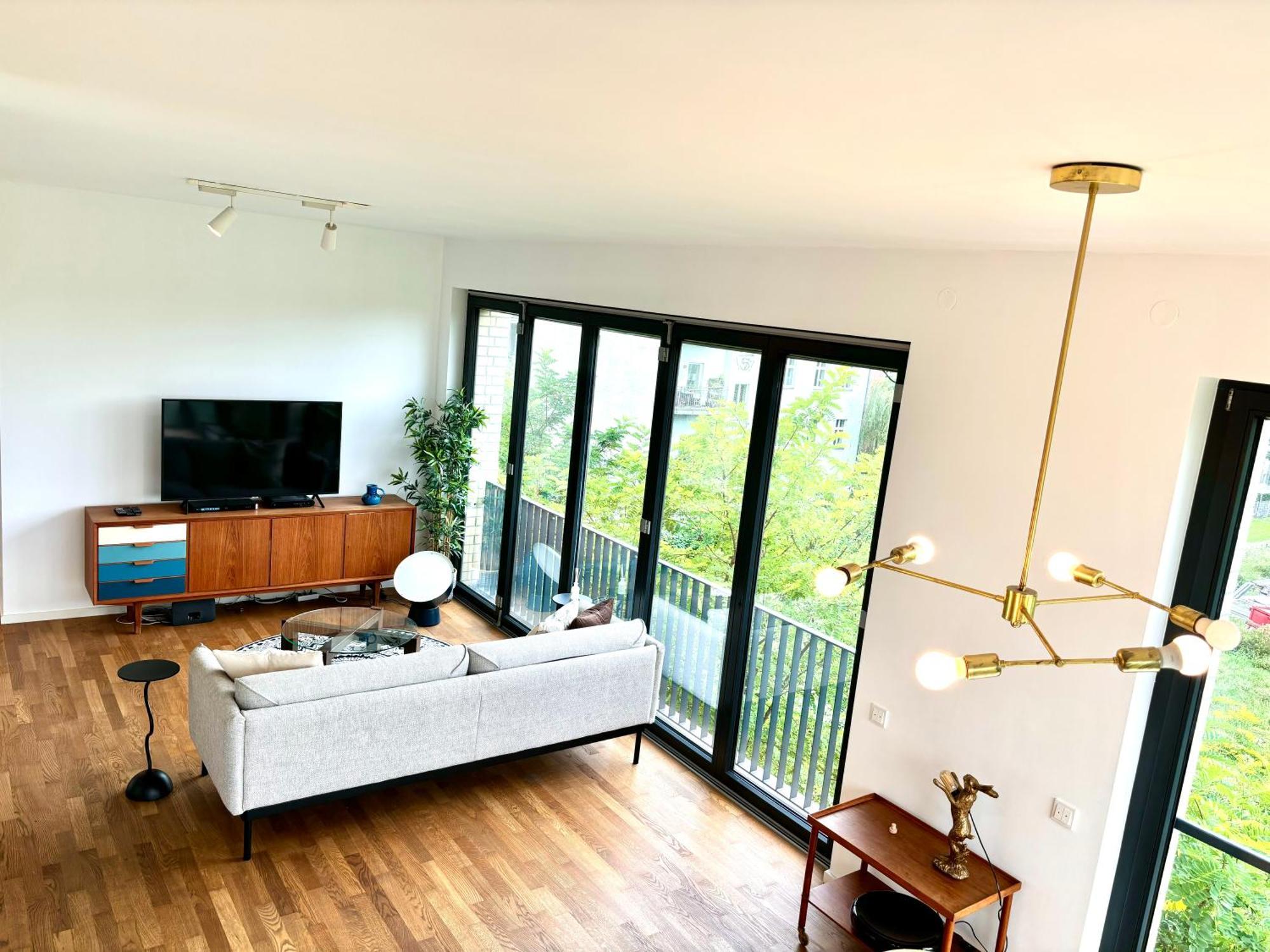 2 Bedroom Mauerpark-Apartment, Berlin Mitte View Calendar Zewnętrze zdjęcie