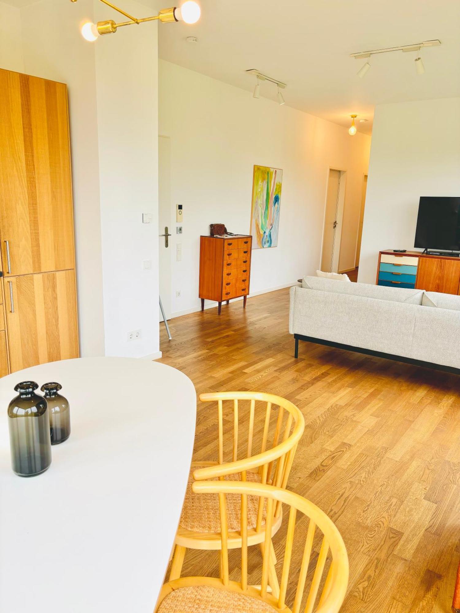 2 Bedroom Mauerpark-Apartment, Berlin Mitte View Calendar Zewnętrze zdjęcie