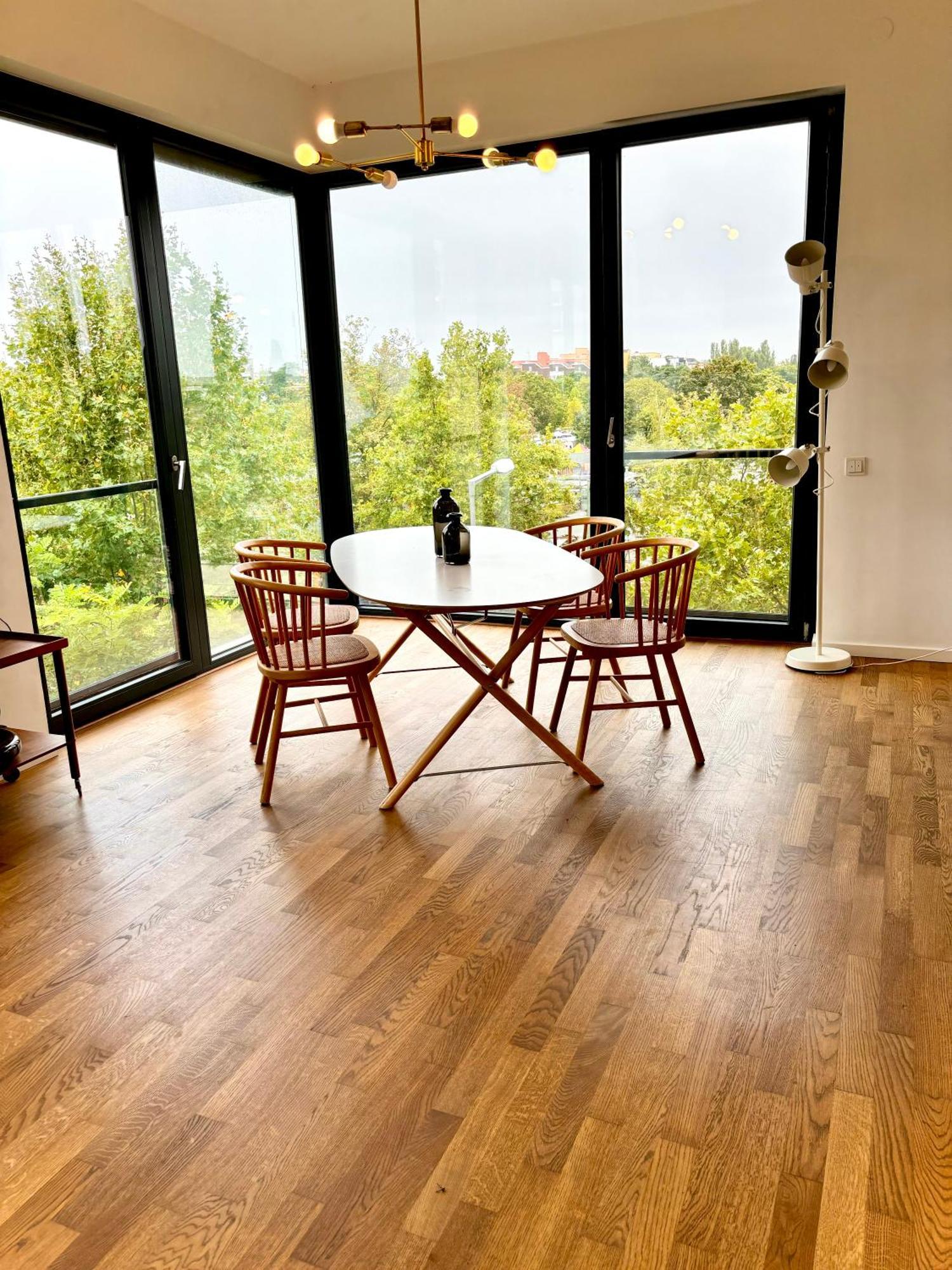 2 Bedroom Mauerpark-Apartment, Berlin Mitte View Calendar Zewnętrze zdjęcie